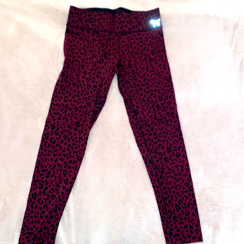 Victoria’s Secret Pink Yoga Legging- Size M